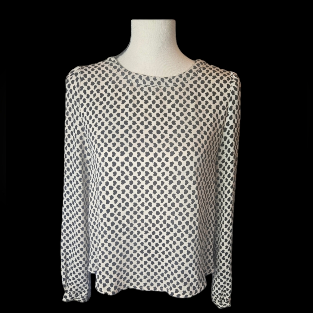 Back Button Top - Picture 2 of 10
